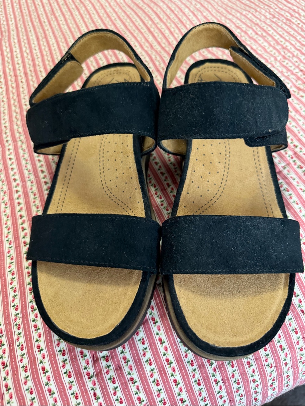 Natural Soul Black Suede Two-Strap Comfort Sandals
